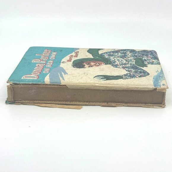 Donna Parker on Her Own, Hardcover by Martin, Marcia, 1957 - Picture 3 of 14